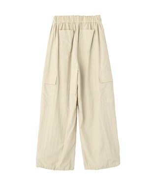 earth music&ecology ビットパーツ付きカーゴパンツ Ivory