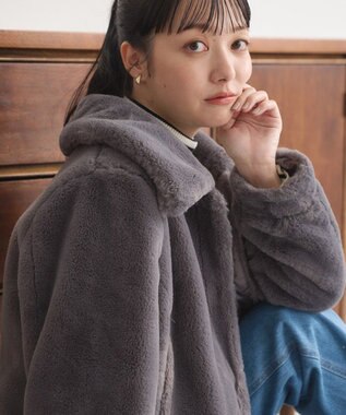 earth music&ecology ファーショートコート チャコールグレー