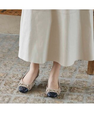 MODE ET JACOMO <MODE ET JACOMO>スクエアビットフラットパンプス ベージュコンビ
