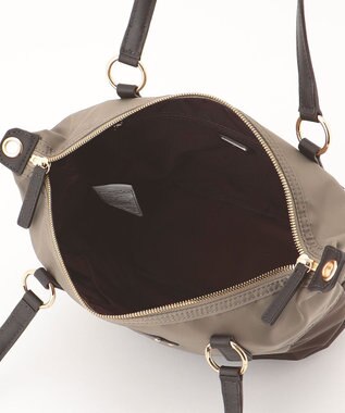 LA BAGAGERIE ウォータープルーフナイロン　2WAYハンドバッグ グレージュ