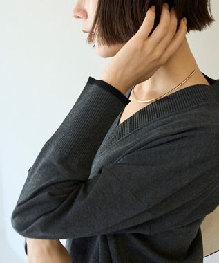 UNFILO 【野呂佳代さん着用】マイビューティニット Ｖネックワンピース チャコール