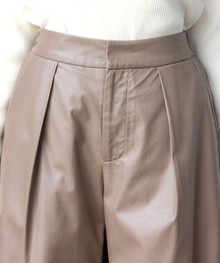 Tiaclasse 【洗える】洗練された女性スタイルを叶えるフェイクレザーワイドパンツ モカ