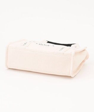 TOCCA 【WEB＆一部店舗限定】DANCING TOCCA SQUARETOTE トートバッグ アイボリー系