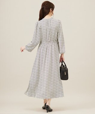 ANY SIS L 【洗える】フラワープリントワンピース × ニットベスト セット アイボリー