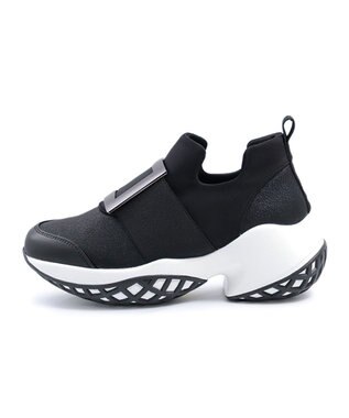 APOM プラットフォームスリップオンスニーカー