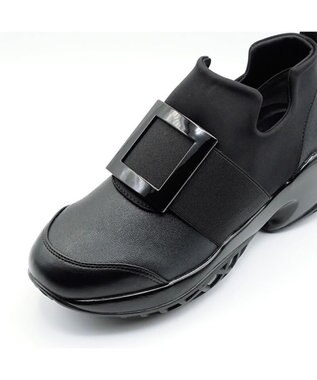 APOM プラットフォームスリップオンスニーカー ブラックB