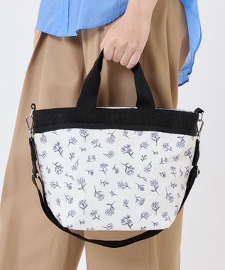 LeSportsac BUCKET TOTE/インクスケッチドフローラルアイボリー インクスケッチドフローラルアイボリー