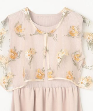 GRACE CONTINENTAL 刺繍ケープニットトップ ベージュ