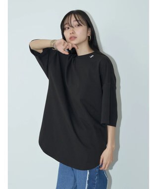 earth music&ecology Ｌｅｅ×ｅ．ｍ．ａ．ｅ　ＲＯＵＮＤＨＥＭ　ＴＥＥ Black