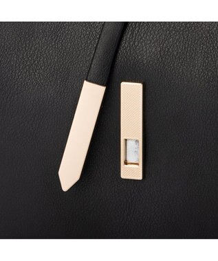 UNBILLION カシュカシュ cachecache / メタルフラップ3つ口ミニショルダー ブラック