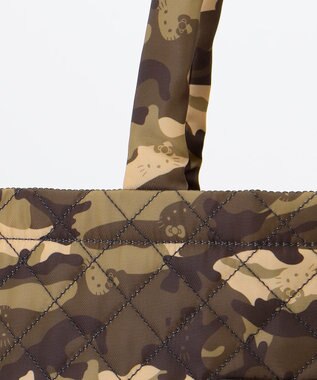 LA BAGAGERIE 【LA BAGAGERIE×HELLO KITTY】リボンチャーム付き　キルティングトート カーキ