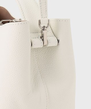 GRACE CONTINENTAL FEEL AND TASTE Boat BAG ホワイト