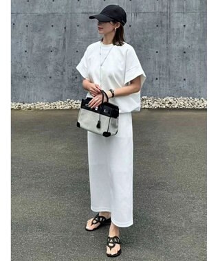 Green Parks バックスリットポンチスカート Off White