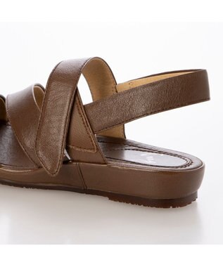 ing <ing>【WEB限定】ベルトデザインサンダル ダークブラウン