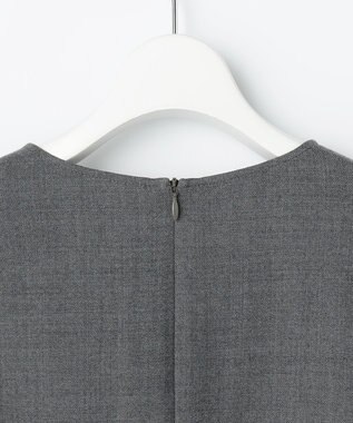 自由区 L 【SHIHOさん着用】ソフトウールブレンドペプラム ブラウス チャコールグレー