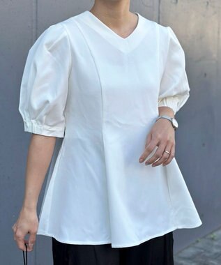 Green Parks AnriettMusee パフスリーブペプラムブラウス Off White