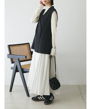 Green Parks AnriettMusee ネック切替デザインベスト Black