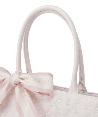 Maison de FLEUR スカーフ付き2ルームリボンキルティングトート Pink