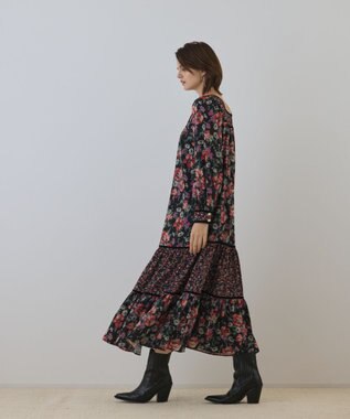 GRACE CONTINENTAL ボタニカルティアードワンピース ブラック