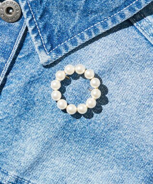 AMERICAN HOLIC パールモチーフブローチ Gold