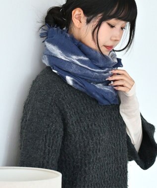 muto ニードルパンチ シルクウールストール navy