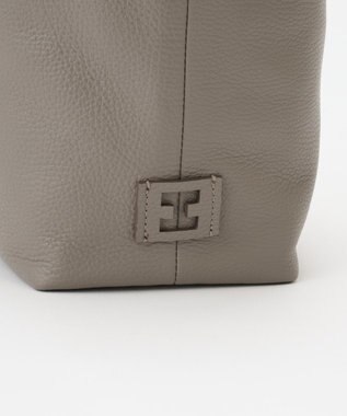 IACUCCI ≪予約≫リンピド CERVO グレー
