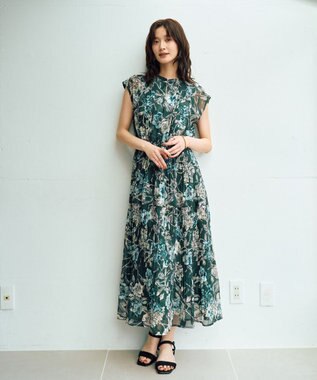 YECCA VECCA 【追加生産】フラワー柄シアープリーツワンピース Ivory