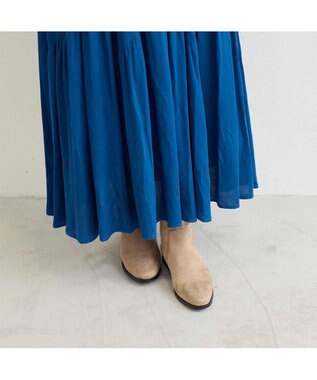 Riz raffinee <Riz raffinee>スタッズ付インヒールブーツ ベージュスエード