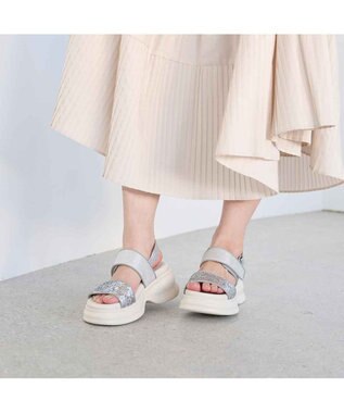 MODE ET JACOMO <MODE ET JACOMO>ボリュームソールグリッターサンダル シルバーメタリック