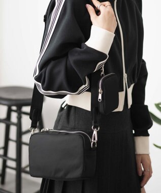 WEGO ポーチ付きスクエアショルダー ブラックその他