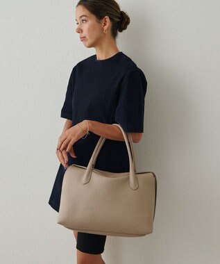 IACUCCI ＜BAILA 10月号掲載＞ラーナ L ALCE グレージュ