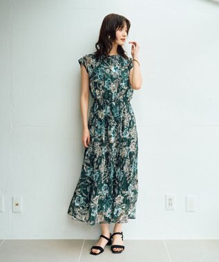YECCA VECCA 【追加生産】フラワー柄シアープリーツワンピース Ivory