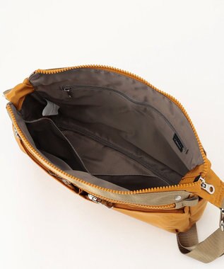 Y'SACCS テープデザイン　トラベルショルダーバッグ マスタード