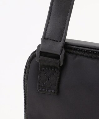 LA BAGAGERIE 【maison vert】 【撥水】撥水ナイロン多機能ポシェット ブラック