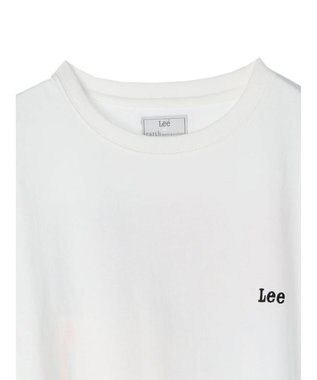 earth music&ecology Ｌｅｅ×ｅ．ｍ．ａ．ｅ　ＢＡＣＫ　ＰＲＩＮＴ　ＴＥＥ Off White