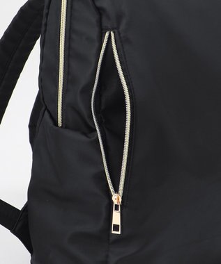 ANY 【PC・A4サイズ収納可】スクエアマルチポケットリュック ブラック