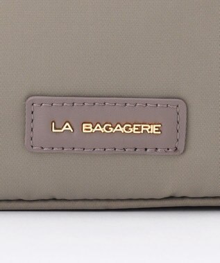 LA BAGAGERIE メタルバックル　ボックスショルダー　SSサイズ グレージュ