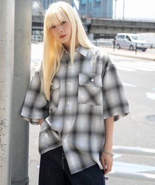 WEGO 【ユニセックス着用ITEM/SMLサイズ展開】オンブレチェックシャツ（SS）