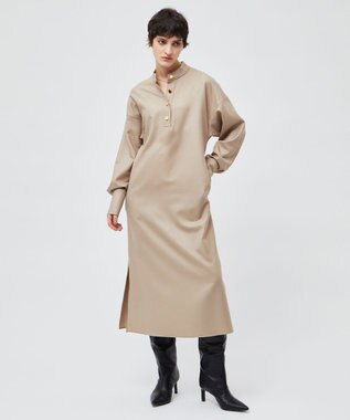 BEIGE， TERNES / ドルマンスリーブウールワンピース Milk tea