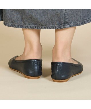 ing <ing>足袋デザインバレエシューズ ブラック