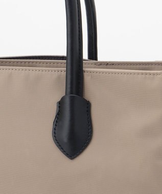 Y'SACCS ナイロン×リサイクルレザー　ホック2WAYトート　Sサイズ グレージュ