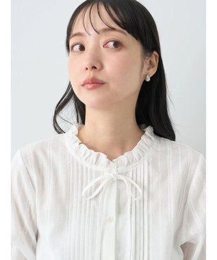 earth music&ecology ピンタックフリルブラウス Off White