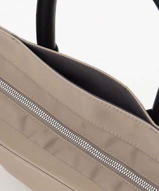 Y'SACCS ナイロン×リサイクルレザー　ホック2WAYトート　Sサイズ グレージュ