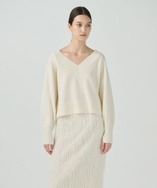 Ｖネックラムニットトップ
