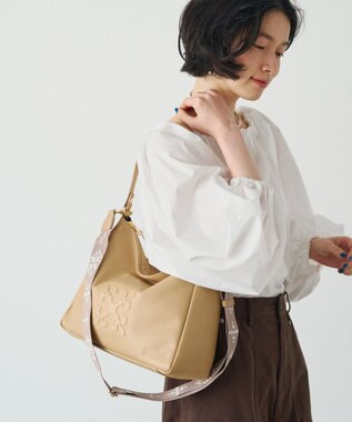 russet エンボスモノグラム2WAYショルダーバッグ(CE-1692) Beige