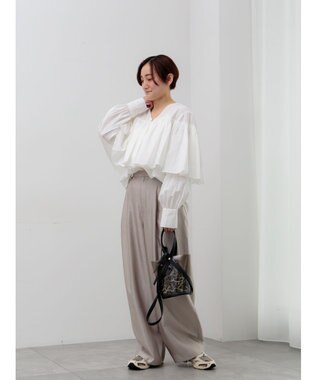 Te chichi ビッグフリルブラウス オフホワイト