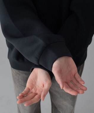 WEGO 【ユニセックス着用ITEM/MLサイズ展開】ワンポイントバイカラープルパーカー ブラック中濃色