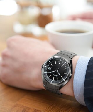 CITIZEN 【洗練された佇まいと上質なブラックボディ】光発電エコ・ドライブ 電波時計「ブラックチタンシリーズ」 ブラック
