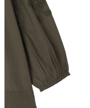 CRAFT STANDARD BOUTIQUE モチーフ刺繍ピンタックブラウス Khaki