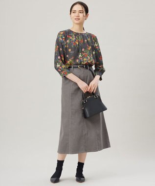 自由区 【洗える】フラワーガーデンプリント ブラウス スレート